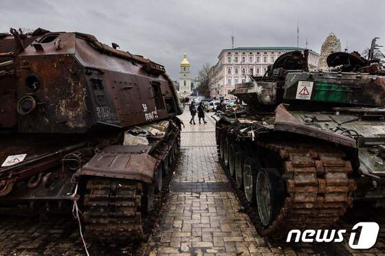 우크라이나와의 전쟁 중 파괴된 러시아 군 장비. © AFP=뉴스1