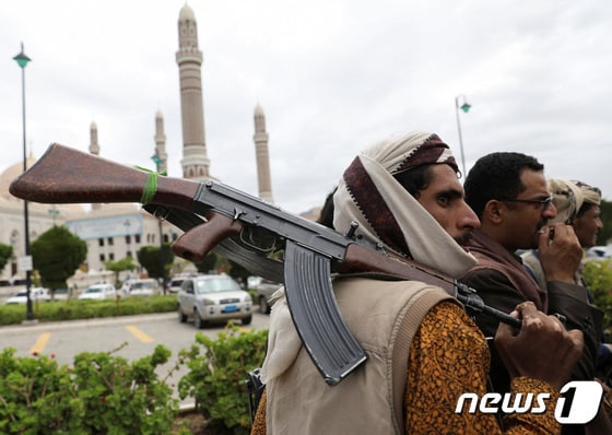이란의 지원을 받는 예멘의 후티 반군. © 로이터=뉴스1 © News1 정윤경 기자