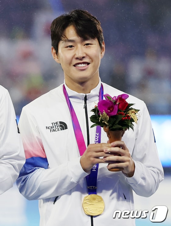 아시안게임에서 금메달을 획득한 남자 축구대표팀 이강인/뉴스1 © News1 민경석 기자