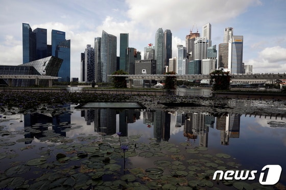 2021년 1월에 촬영된 싱가포르 도시 전경. 2021.1.25. © 로이터=뉴스1 © News1 김성식 기자