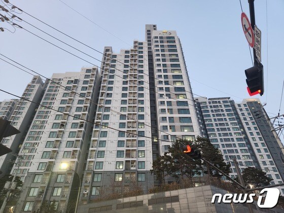 서울 동작구 흑석동 아파트 단지 모습 2023.2.2/뉴스1 © News1 박기현 기자