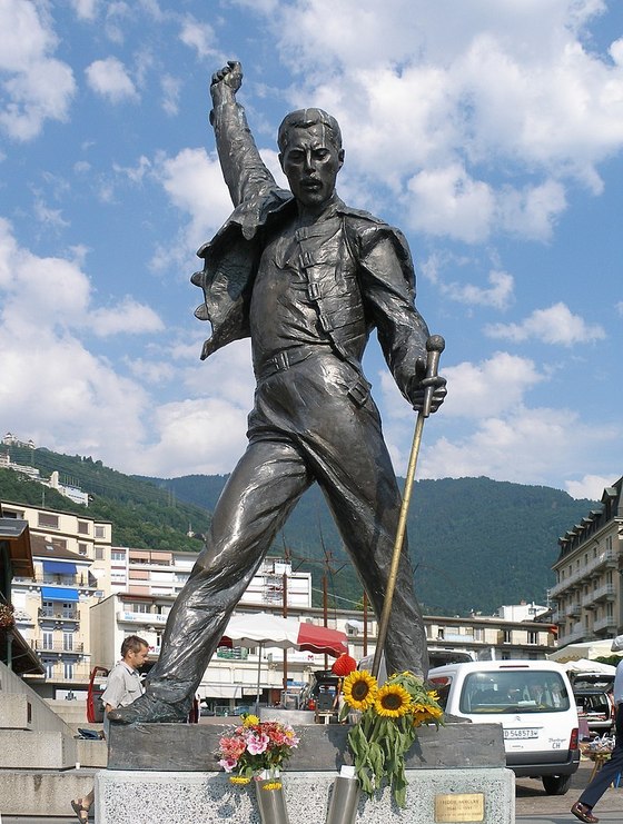 2005년에 세워진 몽트뢰의 프레디 머큐리 동상. /사진=위키피디아 