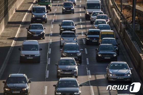 유럽의 자동차 도로 <자료 사진> © AFP=뉴스1