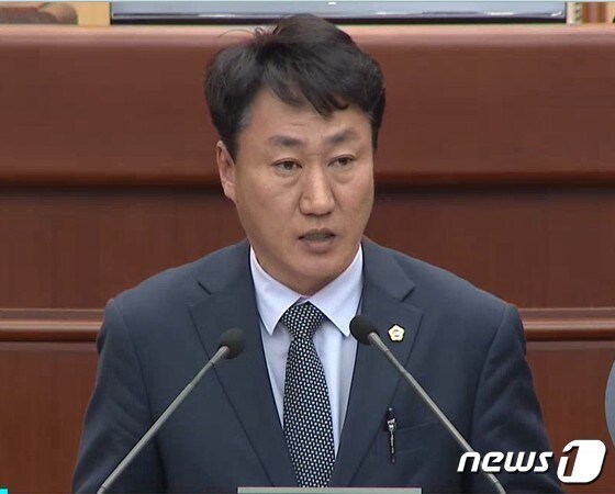 14일 진형석 전북도의원이 임시회에서 5분 발언을 하고 있다.2023.4.14/뉴스1