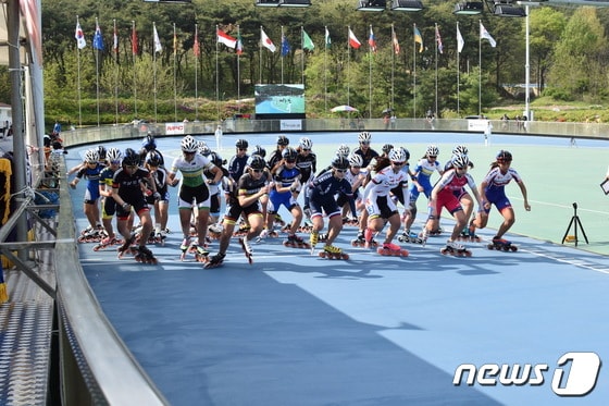 ‘2023 남원 코리아오픈 국제롤러대회’가 20일부터 26일까지 전북 남원종합스포츠타운 인라인경기장과 체육관에서 개최된다.(남원시 제공)/뉴스1 