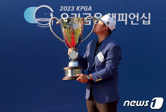지난해 KPGA 투어 우리금융 챔피언십에서 우승한 임성재. (KPGA 제공) /뉴스1 © News1 김진환 기자