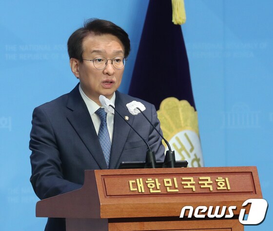 권칠승 더불어민주당 수석대변인. © News1 송원영 기자