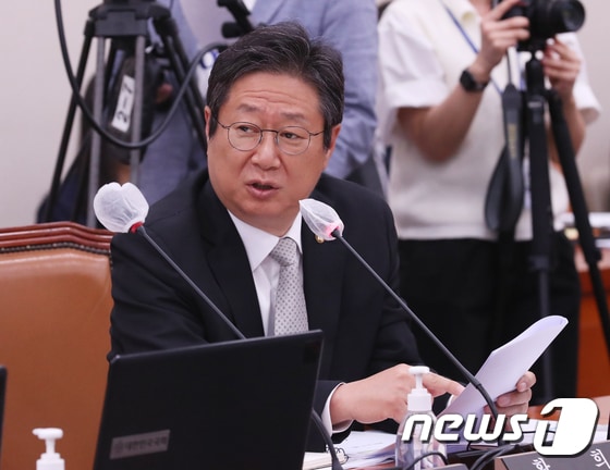 황희 더불어민주당 의원./뉴스1 © News1 송원영 기자
