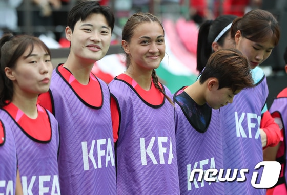 신구조화가 잘 이뤄진 여자축구 대표팀. 2023.7.8/뉴스1 © News1 DB