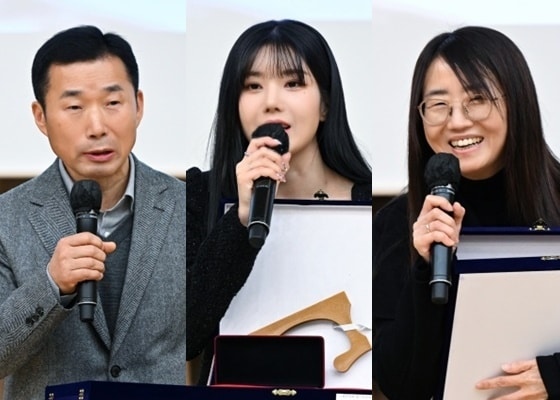 (왼쪽부터) 강철원 사육사, 권은비, 김은희 작가/ 사진제공=SBS
