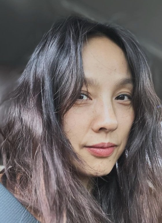 Lee Hyori Reveals Her Bare Face Without Makeup on SNS - News Directory 3