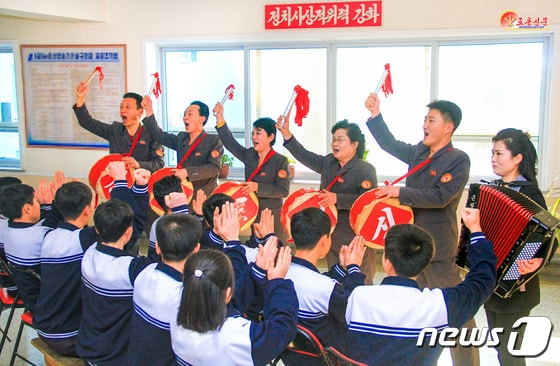 북한, 선동 일꾼들의 '사명감' 부각…"전면적 국가 부흥"