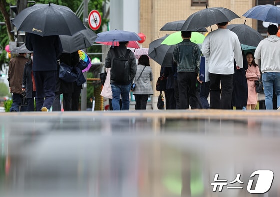 월요일인 29일 충북·세종은 대체로 흐리고 비가 내리겠다.(사진은 기사 내용과 무관함) /뉴스1 © News1 김도우 기자