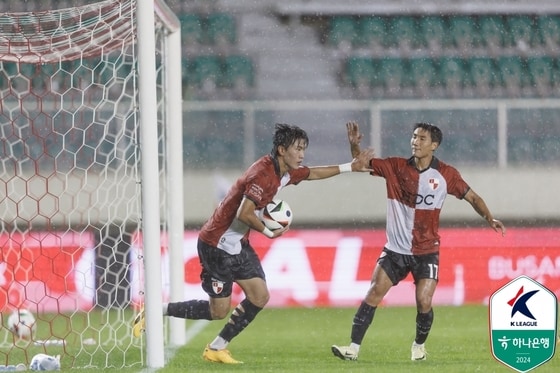 부산 아이파크가 성남FC와 무승부를 거뒀다.(한국프로축구연맹 제공) 